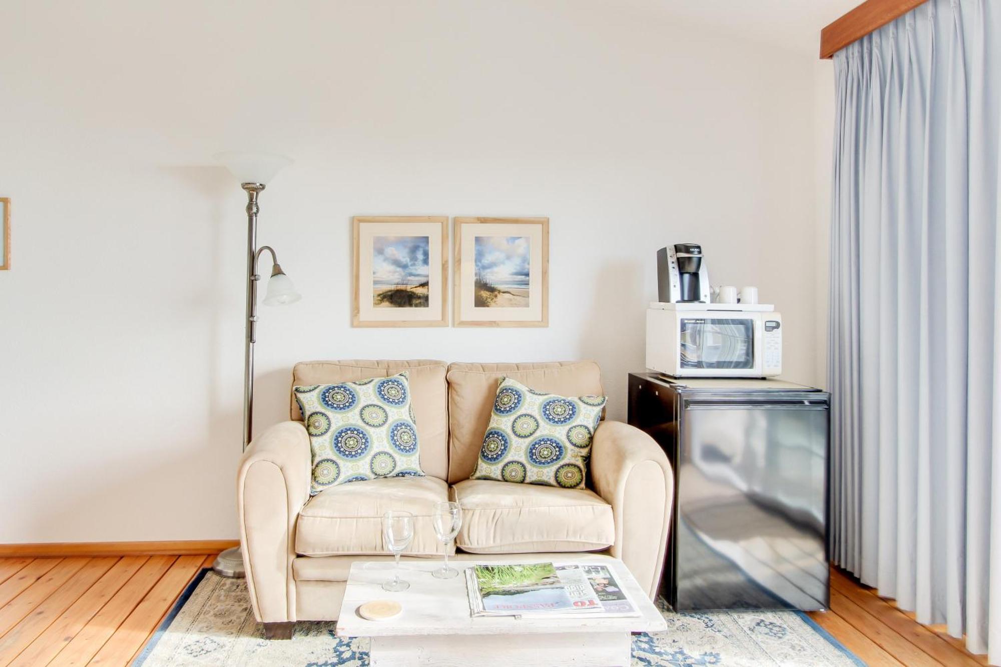 Ocean Cove Inn Яхатс Экстерьер фото