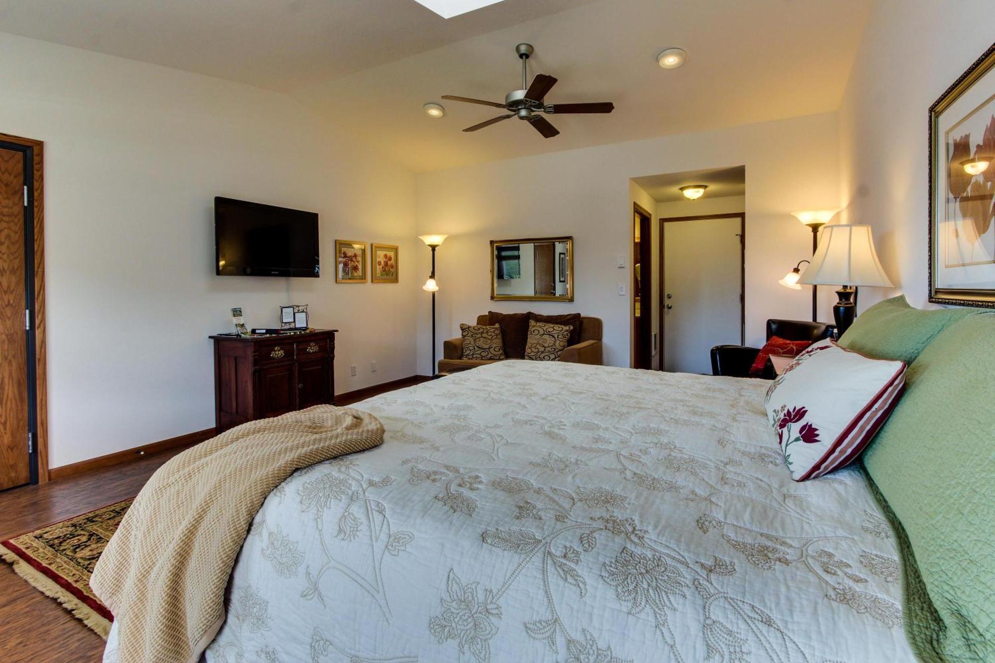 Ocean Cove Inn Яхатс Экстерьер фото