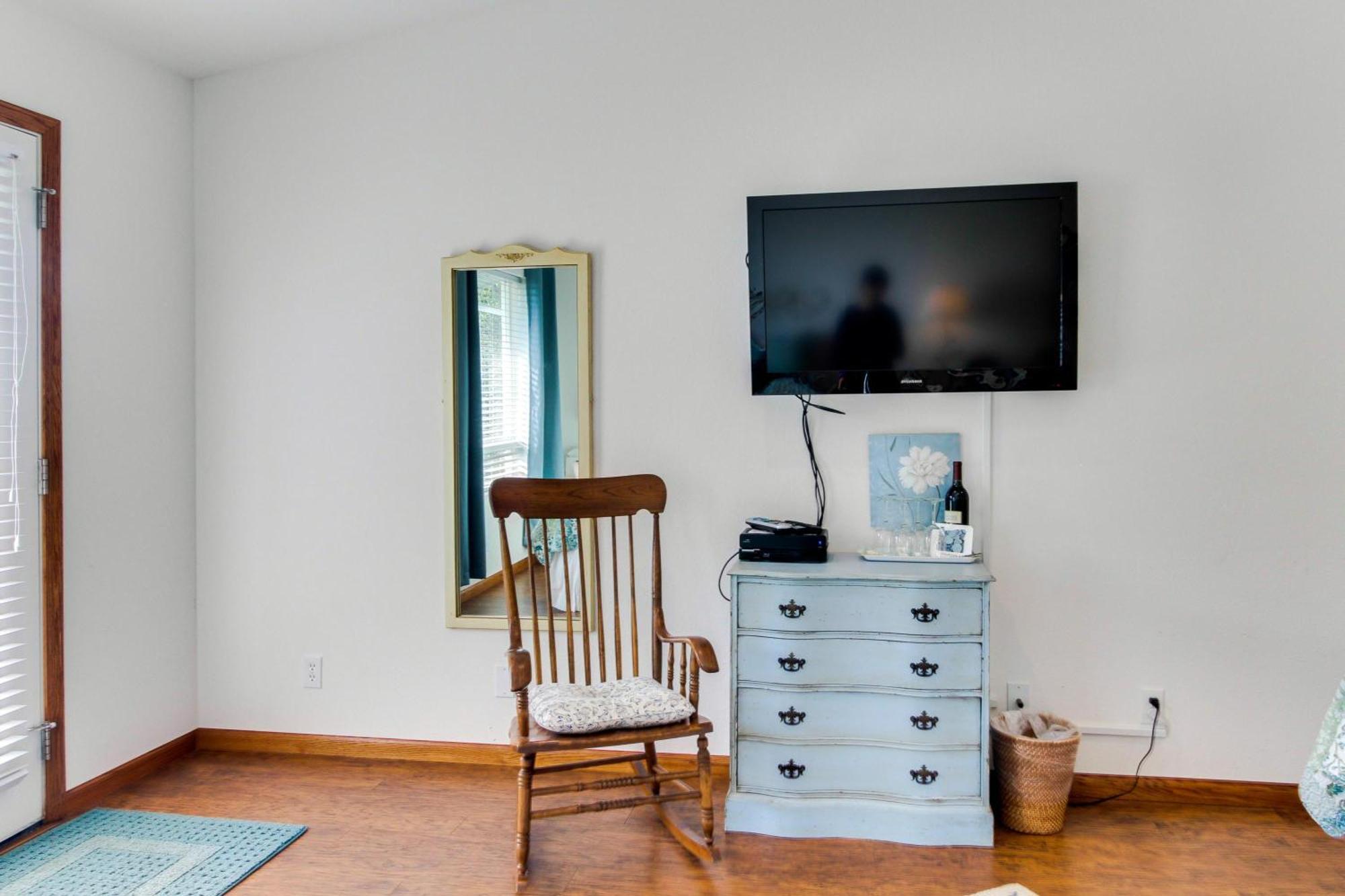 Ocean Cove Inn Яхатс Экстерьер фото
