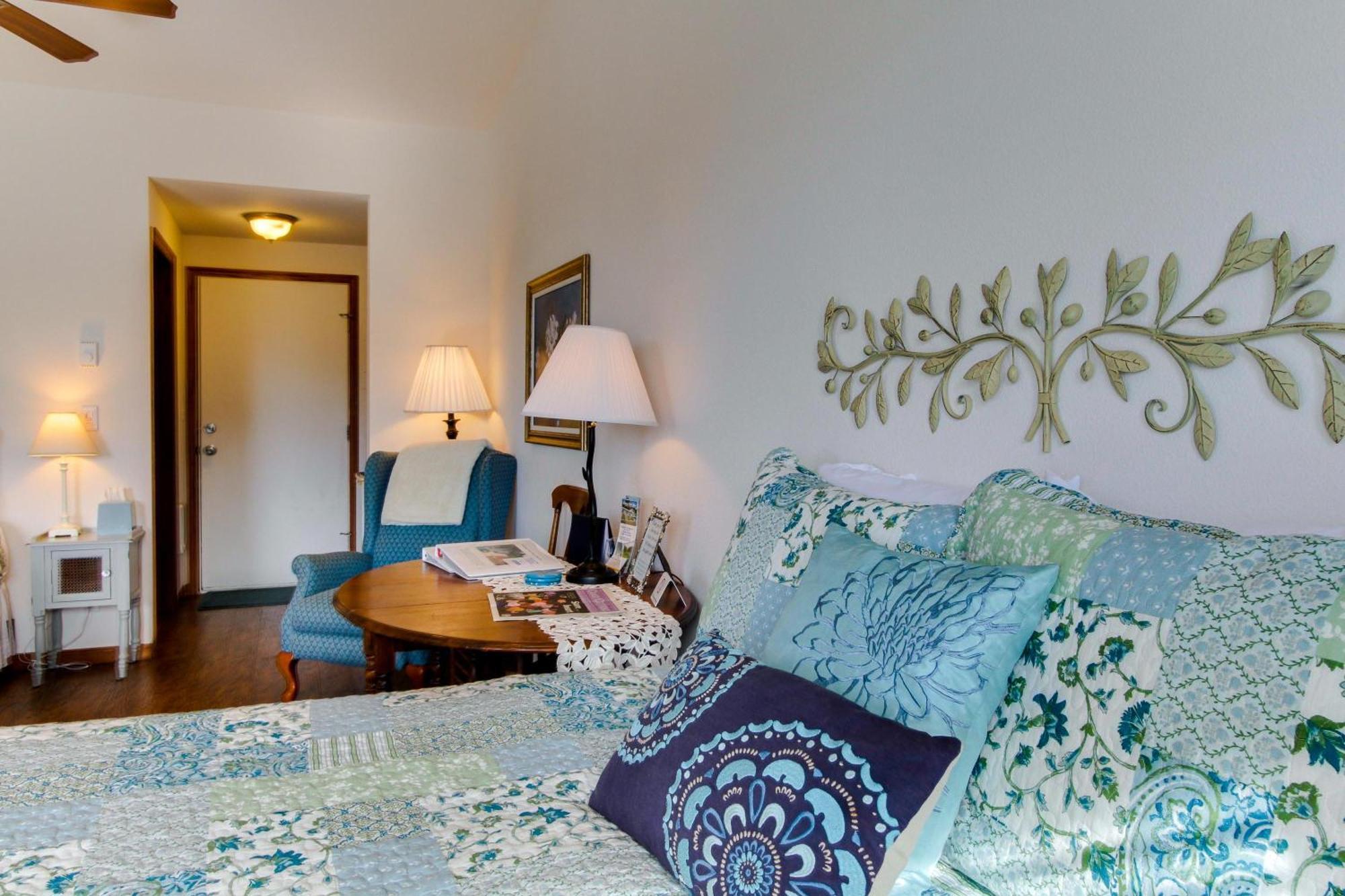 Ocean Cove Inn Яхатс Экстерьер фото