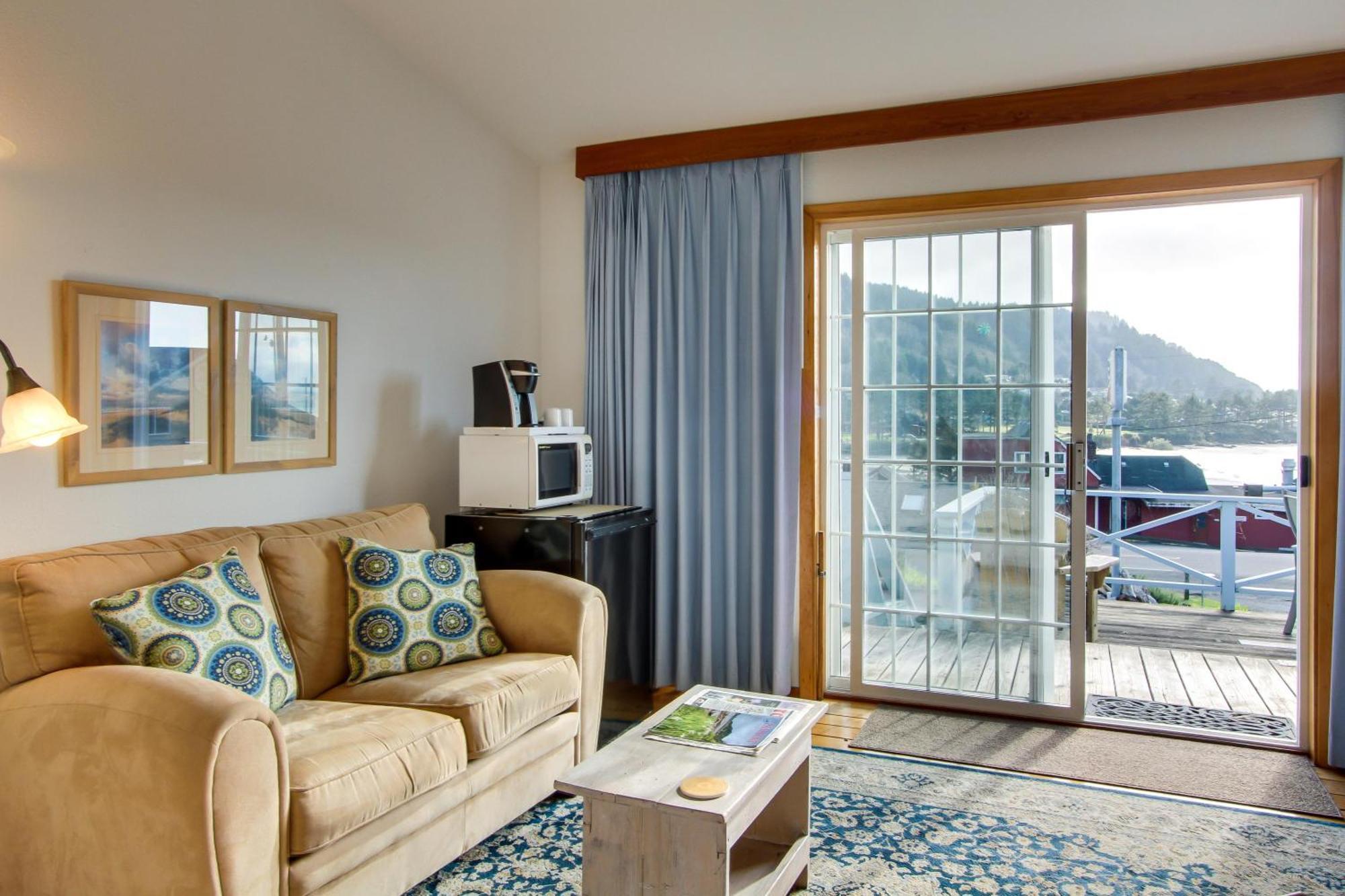 Ocean Cove Inn Яхатс Экстерьер фото