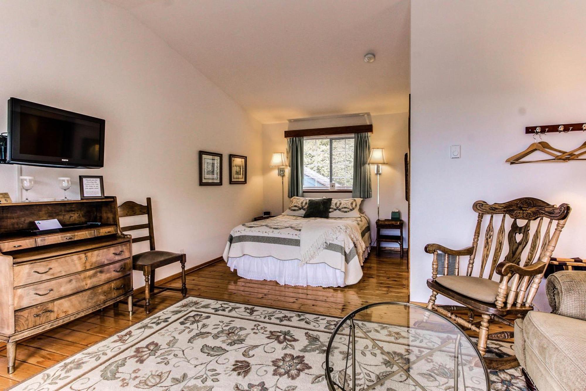 Ocean Cove Inn Яхатс Экстерьер фото