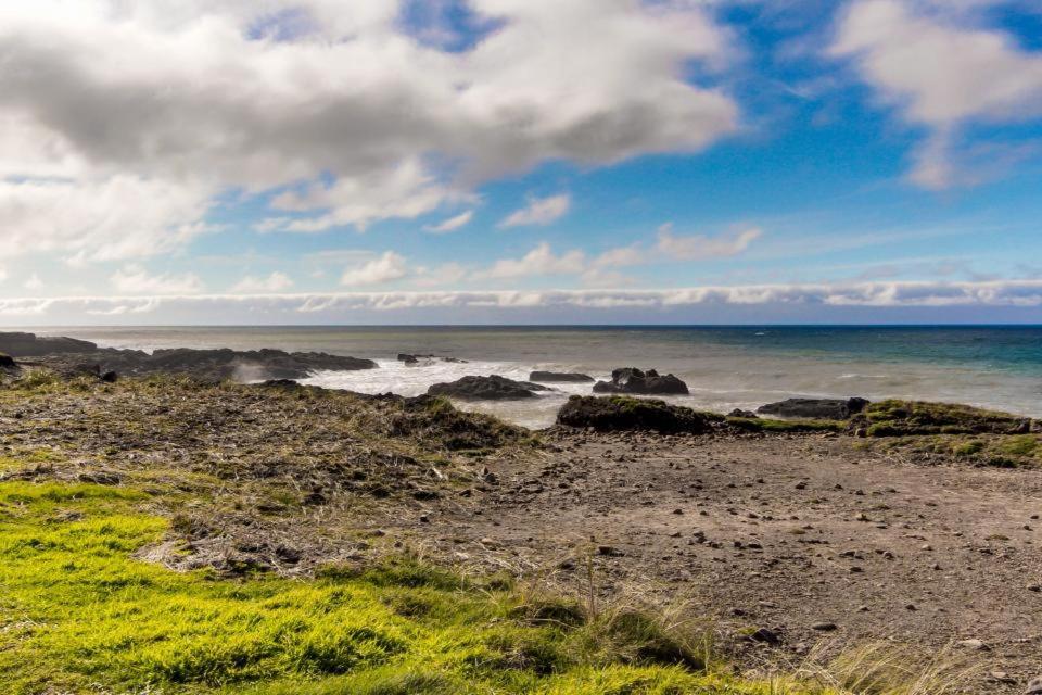 Ocean Cove Inn Яхатс Экстерьер фото